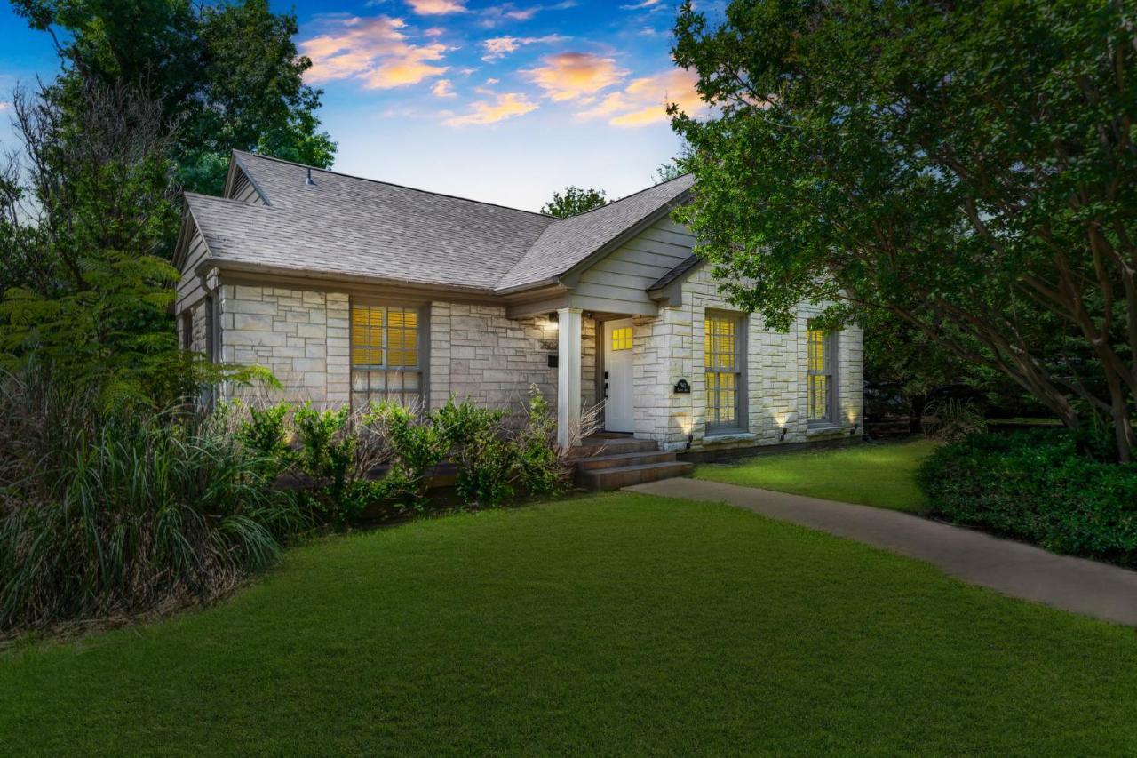 Villa Sunset House - Luxury Pool And Hot Tub Retreat Dallas Exterior foto